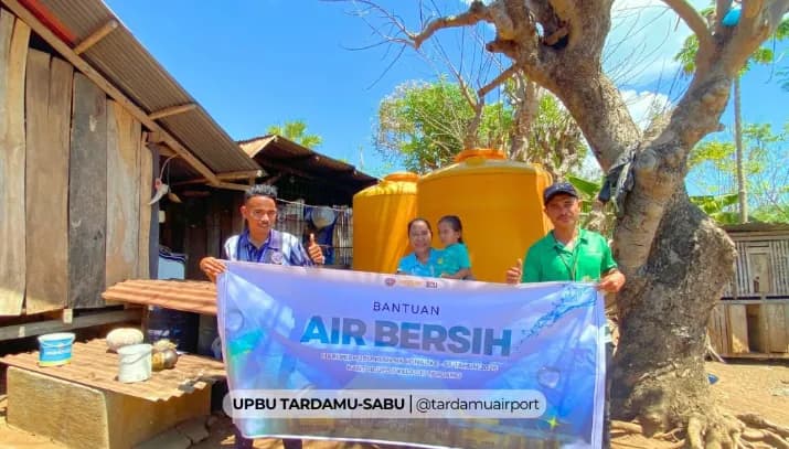PEDULI DAMPAK KEKERINGAN, UPBU TARDAMU–SABU SALURKAN 25 RIBU LITER AIR BERSIH DALAM RANGKA HARHUBNAS 2026