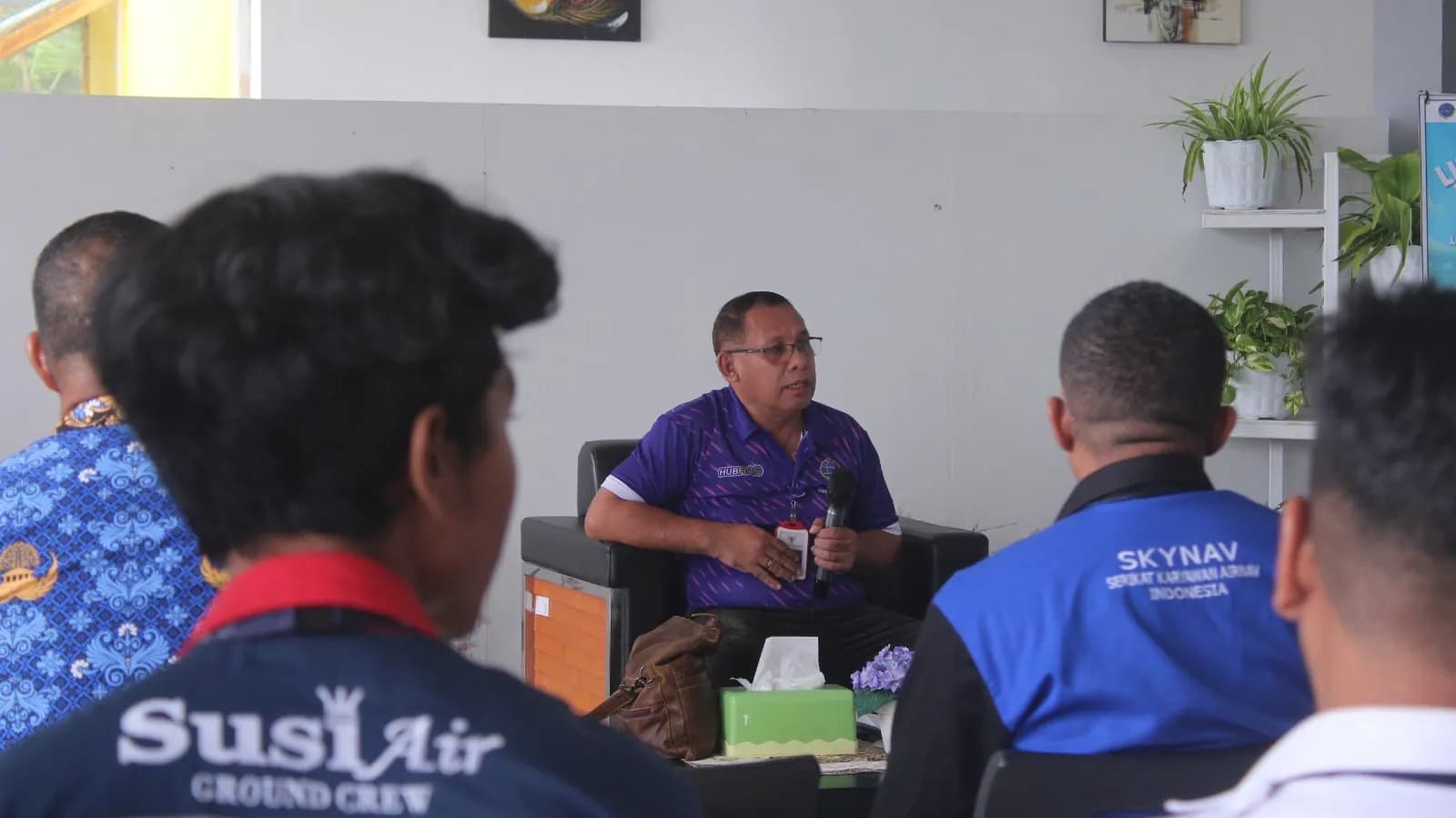 PERKUAT KEAMANAN PENERBANGAN, UPBU TARDAMU–SABU GELAR RAPAT KOORDINASI KEAMANAN BANDAR UDARA